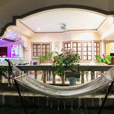 Dreamcatcher Hostel Moalboal Esterno foto
