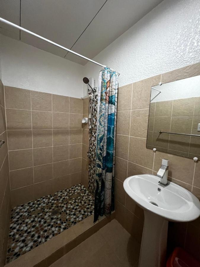 Dreamcatcher Hostel Moalboal Esterno foto