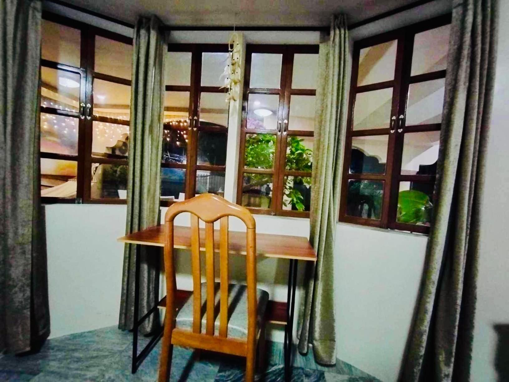 Dreamcatcher Hostel Moalboal Esterno foto