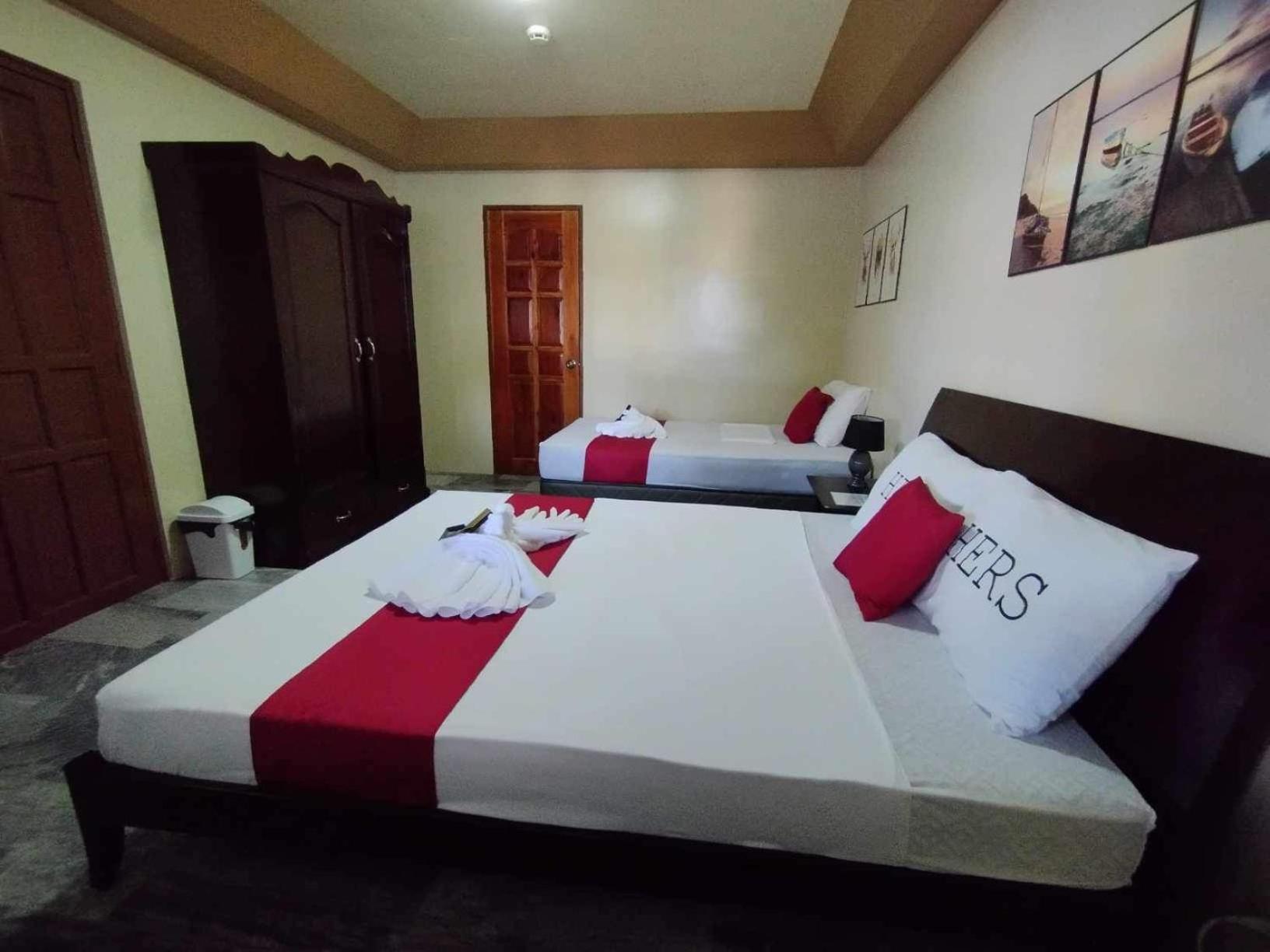 Dreamcatcher Hostel Moalboal Esterno foto