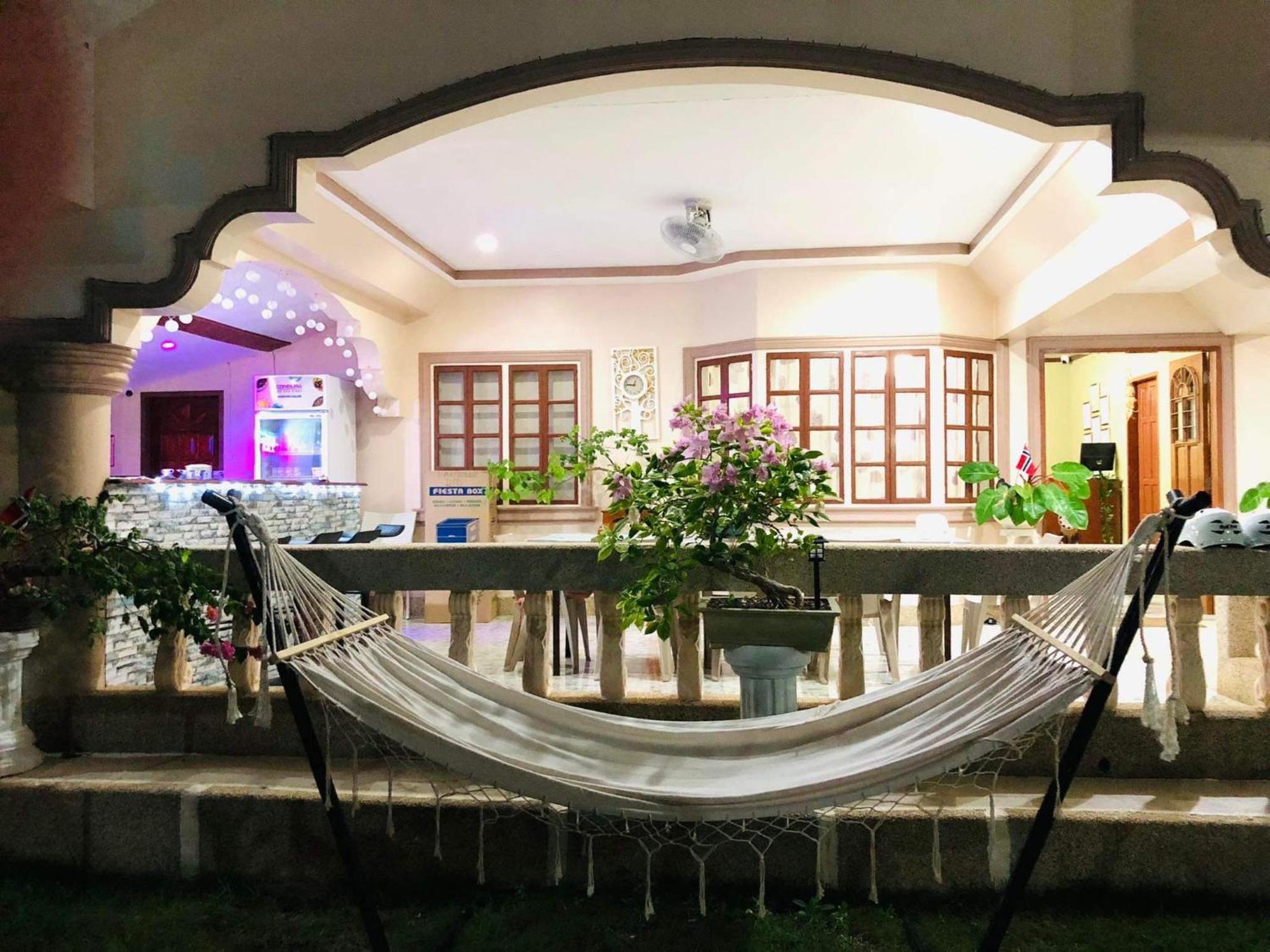 Dreamcatcher Hostel Moalboal Esterno foto