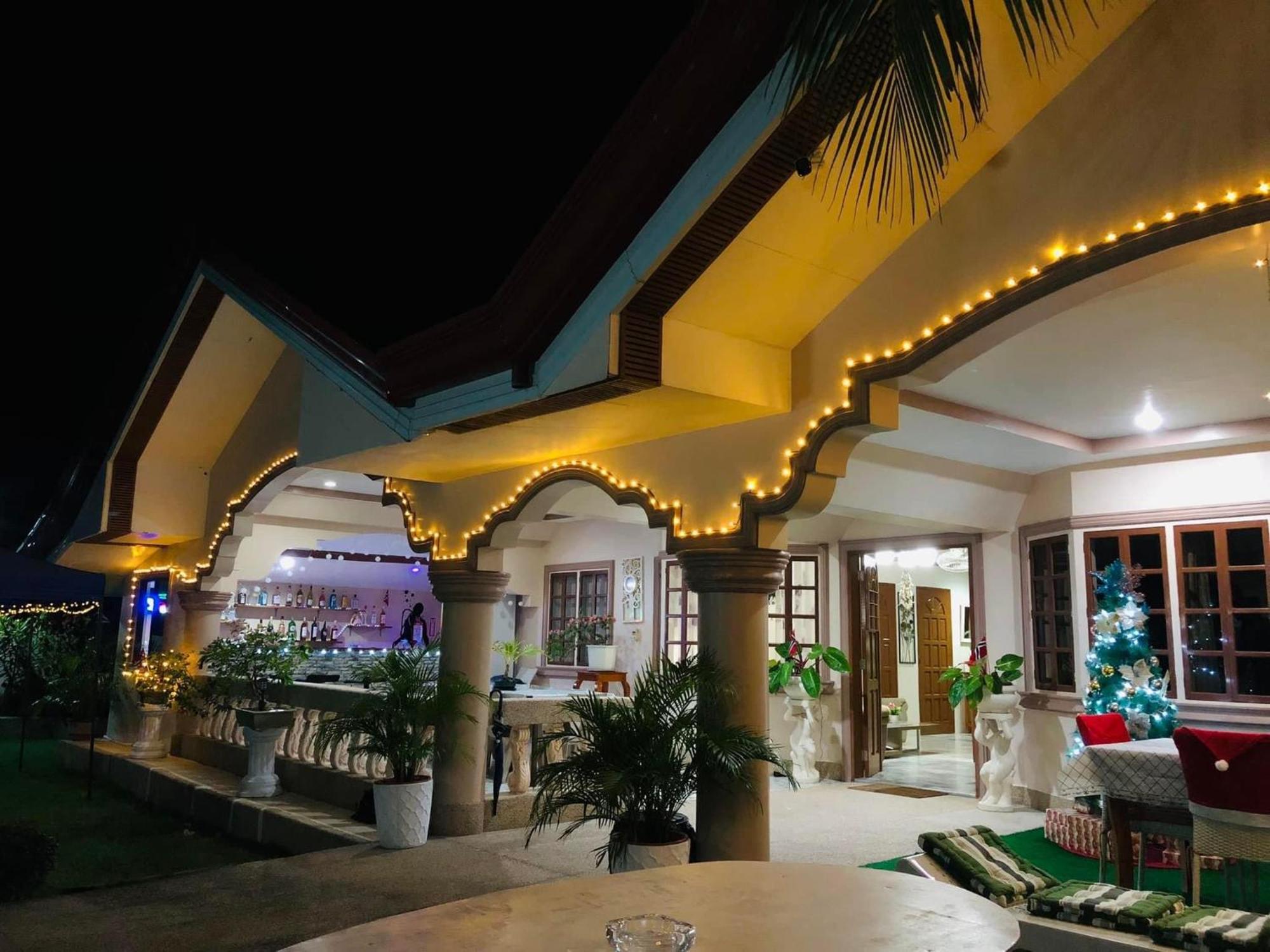 Dreamcatcher Hostel Moalboal Esterno foto