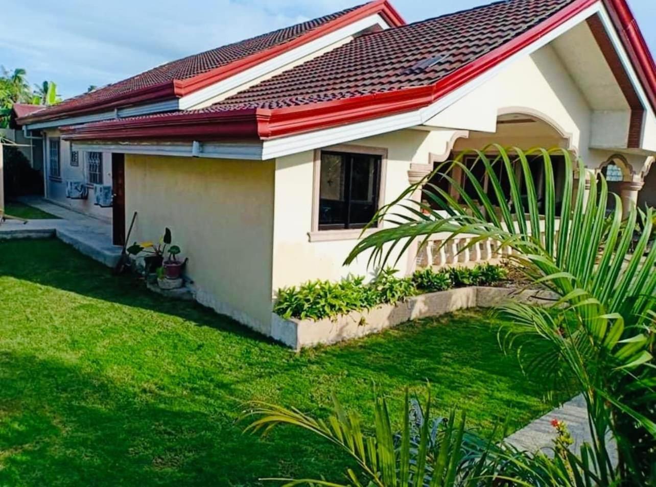 Dreamcatcher Hostel Moalboal Esterno foto