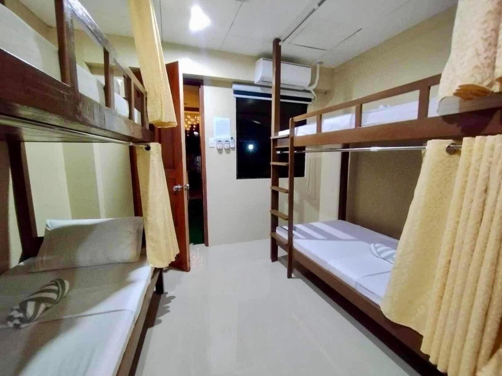 Dreamcatcher Hostel Moalboal Esterno foto